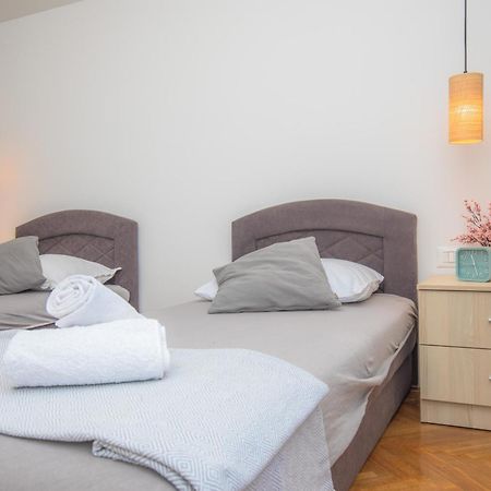Apartmani Slamic Primosten Exterior photo