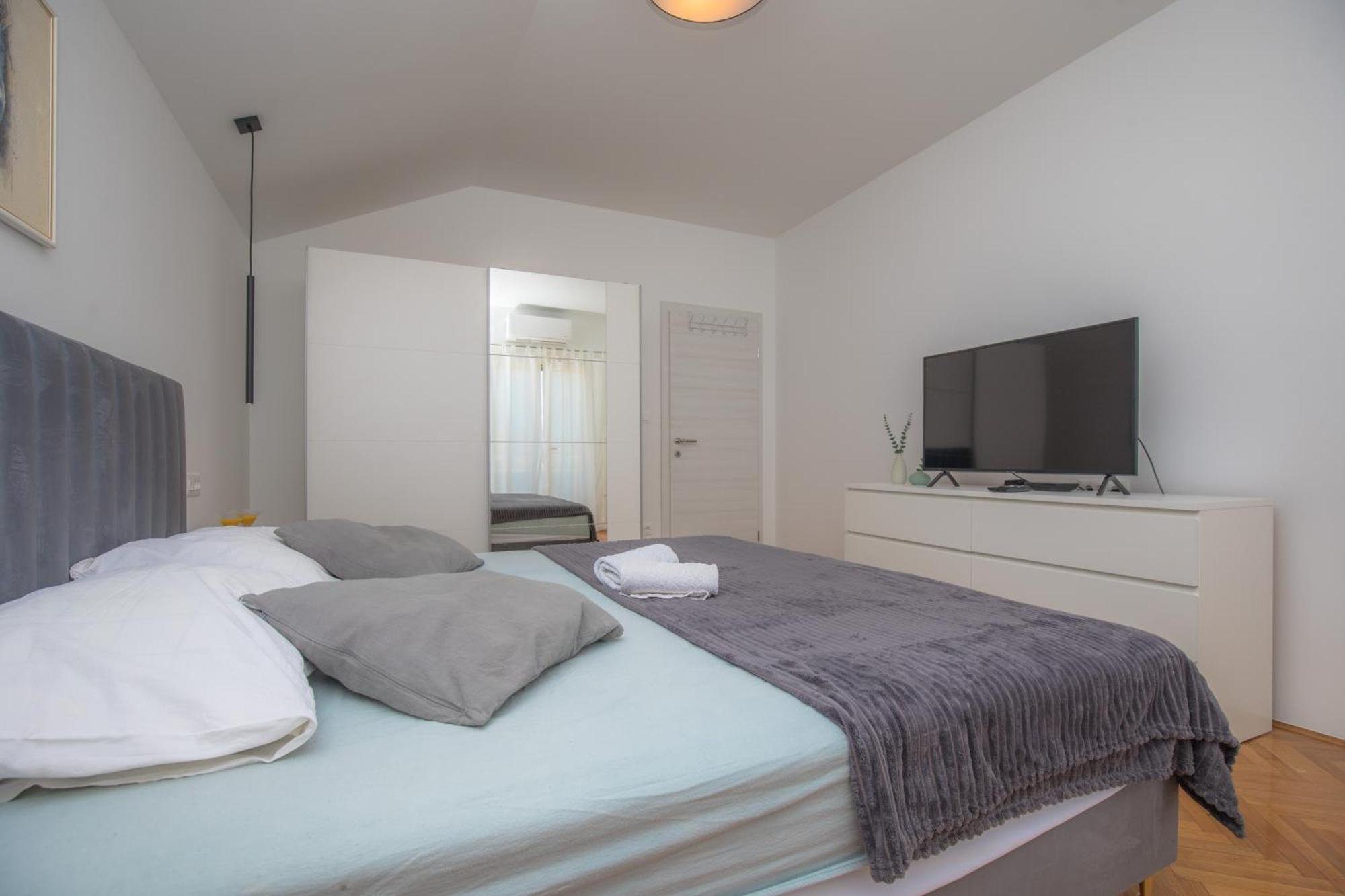 Apartmani Slamic Primosten Exterior photo